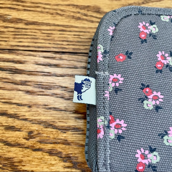 Sloane Ranger Floral Wallet - Picture 3 of 8